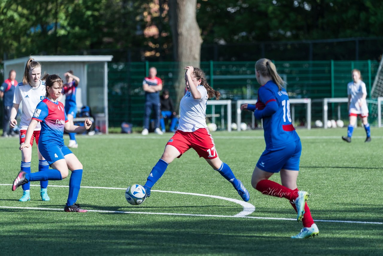 Bild 204 - wCJ Hamburger SV - VfL Pinneberg : Ergebnis: 9:0